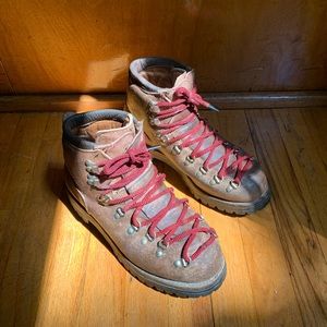 Dexter X Vibram Rugged Hiking Boots